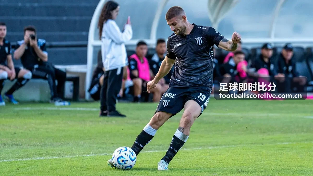 足球即时比分赛程与赛果资料封面